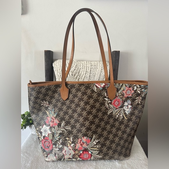 Ralph Lauren Handbags - Ralph Lauren Floral Tote